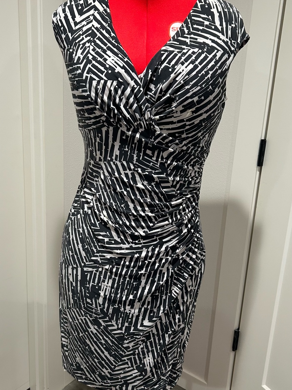 connected apparel Grey and White Abstract Wrap-Effect Midi Dress